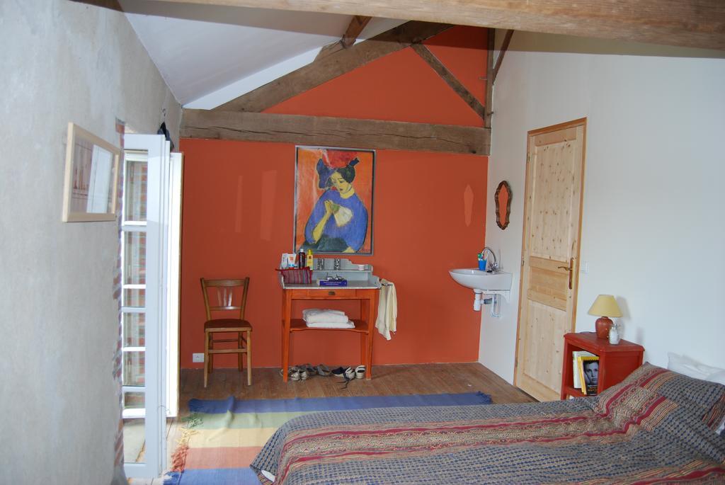 Vila La Brionniere Aizenay Pokoj fotografie
